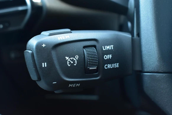 DS DS 7 - Afbeelding 24 van 27