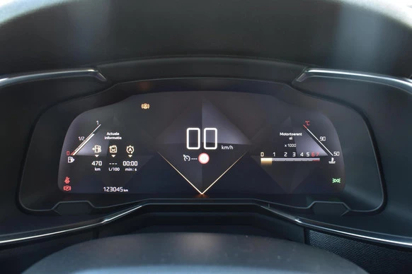 DS DS 7 - Afbeelding 25 van 27