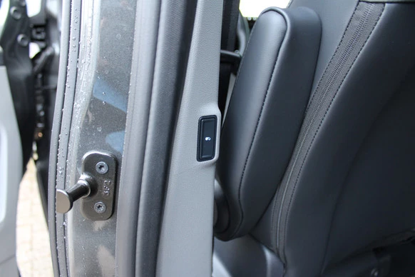 Ford Tourneo Custom - Afbeelding 23 van 30