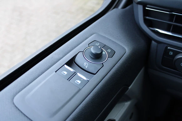 Ford Tourneo Custom - Afbeelding 27 van 30