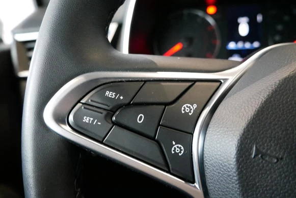 Renault Clio - Afbeelding 21 van 30