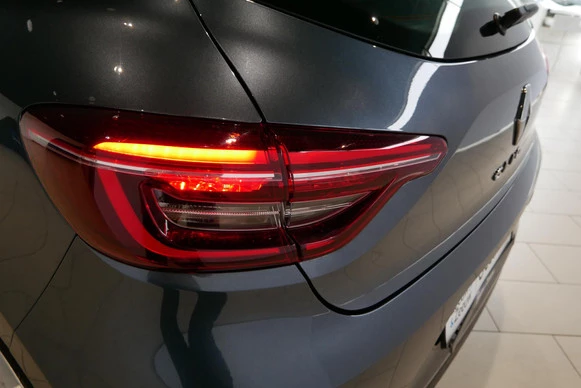 Renault Clio - Afbeelding 29 van 30