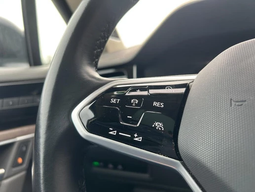 Volkswagen Touareg - Afbeelding 15 van 29