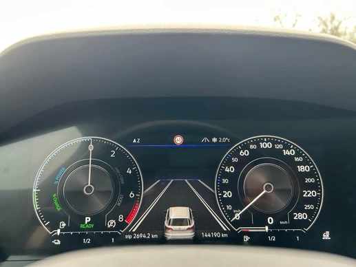 Volkswagen Touareg - Afbeelding 16 van 29