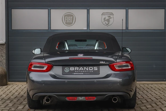 Fiat 124 Spider - Afbeelding 8 van 28