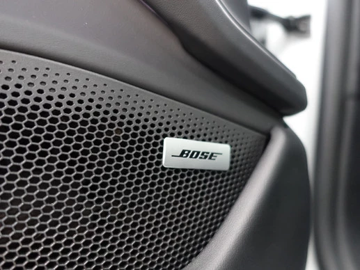 Porsche Taycan - Afbeelding 22 van 30