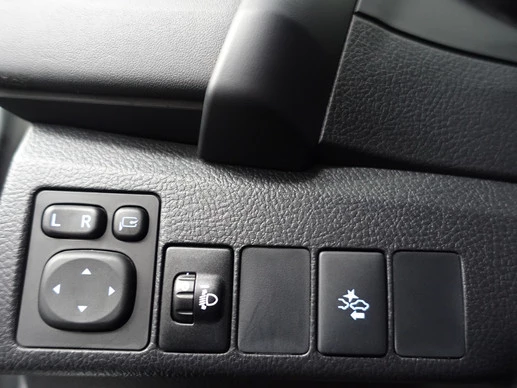 Toyota Auris - Afbeelding 17 van 30