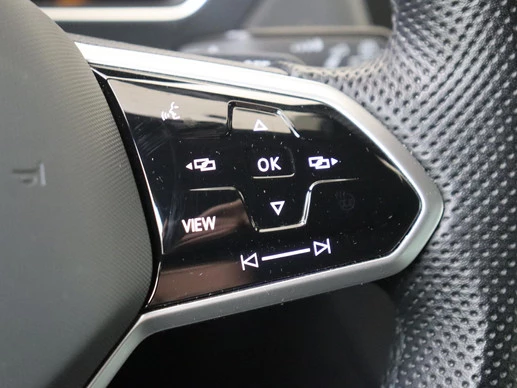 Volkswagen Tiguan - Afbeelding 16 van 30