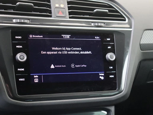 Volkswagen Tiguan - Afbeelding 27 van 30