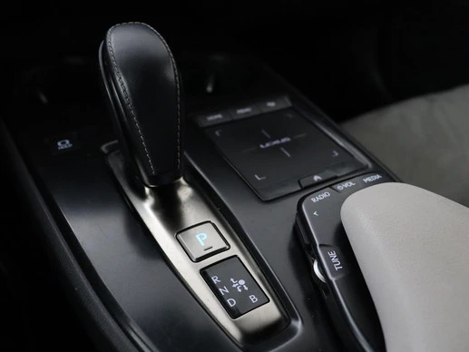 Lexus UX - Afbeelding 17 van 30