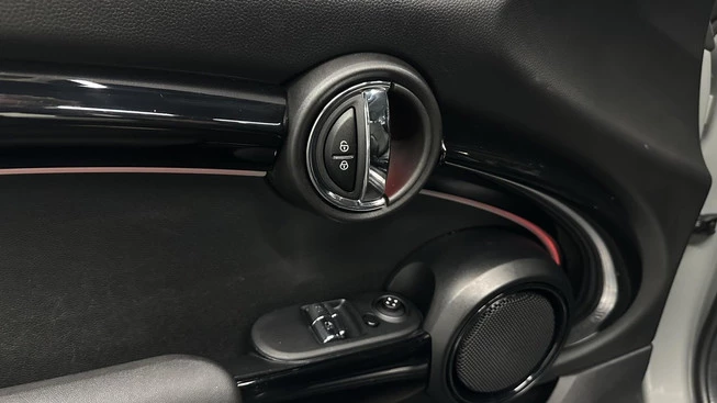 MINI Electric - Afbeelding 29 van 30