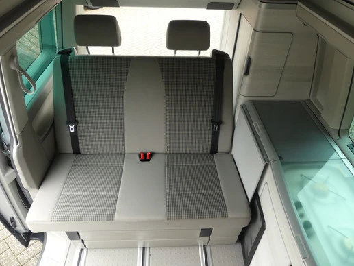 Volkswagen California - Afbeelding 14 van 30