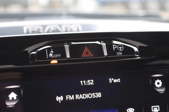 Dodge Ram 1500 - Afbeelding 28 van 30