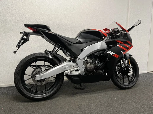 Aprilia RS 125 - Afbeelding 5 van 22