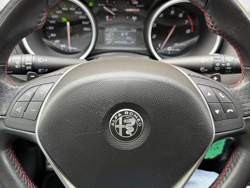 Alfa Romeo Giulietta - Afbeelding 12 van 30