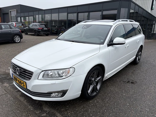 Volvo V70 - Afbeelding 1 van 30