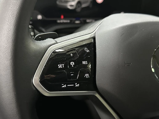 Volkswagen Touareg - Afbeelding 14 van 30