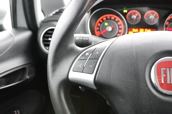 Fiat Punto - Afbeelding 17 van 30