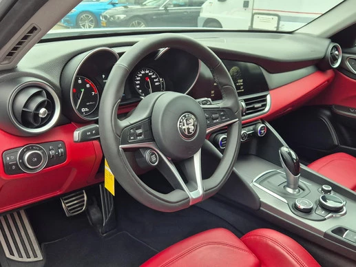 Alfa Romeo Giulia - Afbeelding 11 van 27