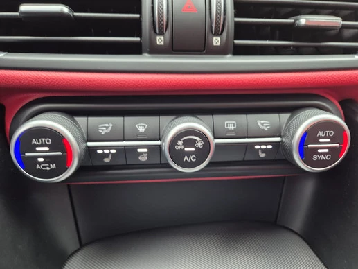 Alfa Romeo Giulia - Afbeelding 19 van 27