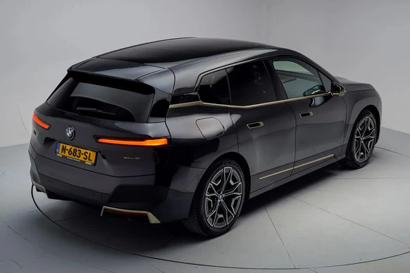 BMW iX - Afbeelding 17 van 30