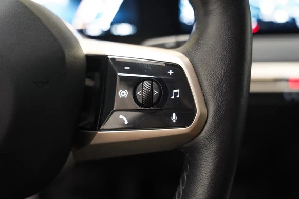 BMW iX - Afbeelding 21 van 30