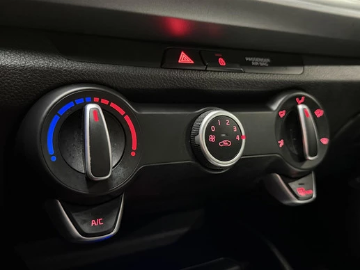 Kia Rio - Afbeelding 19 van 30