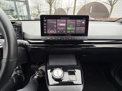 MG MG4 - Afbeelding 15 van 19