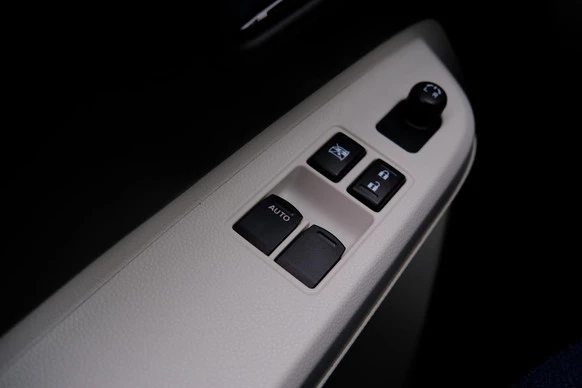 Suzuki Ignis - Afbeelding 19 van 29