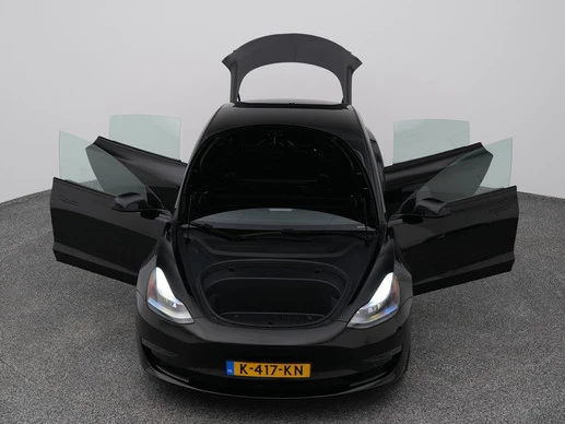 Tesla Model 3 - Afbeelding 28 van 30