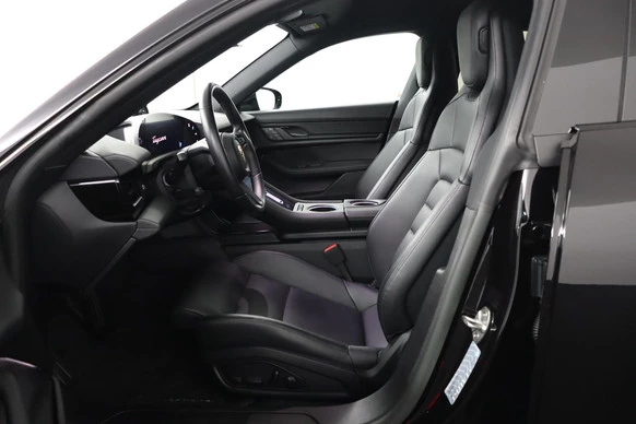 Porsche Taycan - Afbeelding 2 van 30