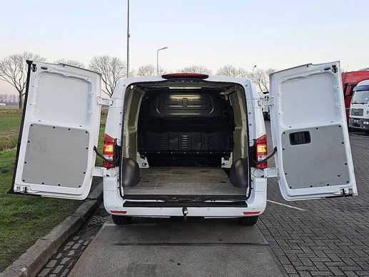 Mercedes-Benz Vito - Afbeelding 15 van 22