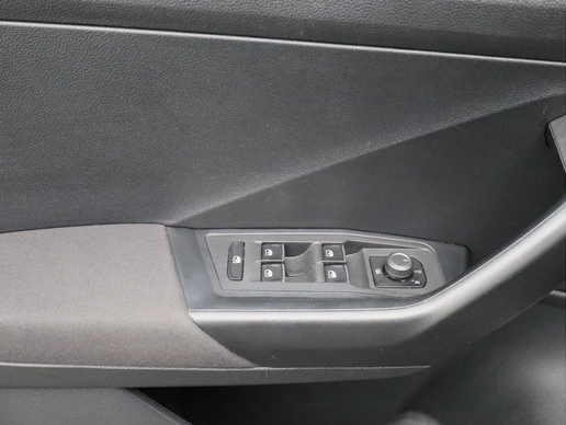 Volkswagen T-Roc - Afbeelding 29 van 30