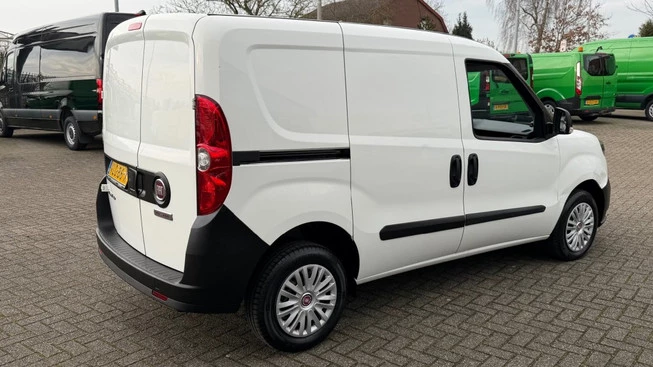 Fiat Doblò - Afbeelding 9 van 29