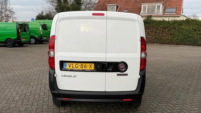 Fiat Doblò - Afbeelding 10 van 29