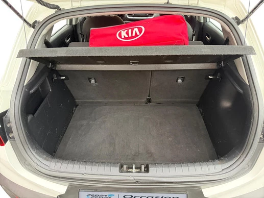Kia Stonic - Afbeelding 24 van 30