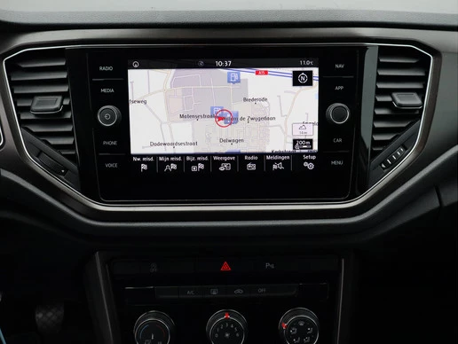 Volkswagen T-Roc - Afbeelding 20 van 30