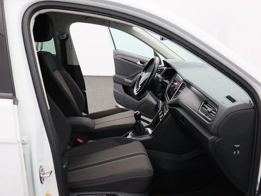 Volkswagen T-Roc - Afbeelding 24 van 30