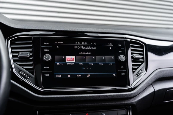 Volkswagen T-Roc - Afbeelding 23 van 30