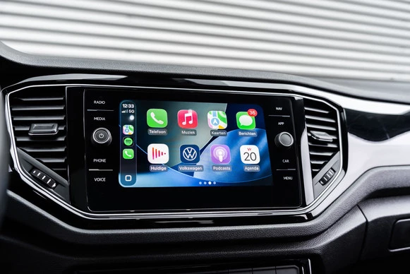 Volkswagen T-Roc - Afbeelding 25 van 30