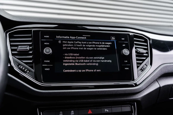 Volkswagen T-Roc - Afbeelding 27 van 30