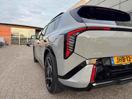 Kia EV4 - Afbeelding 18 van 30