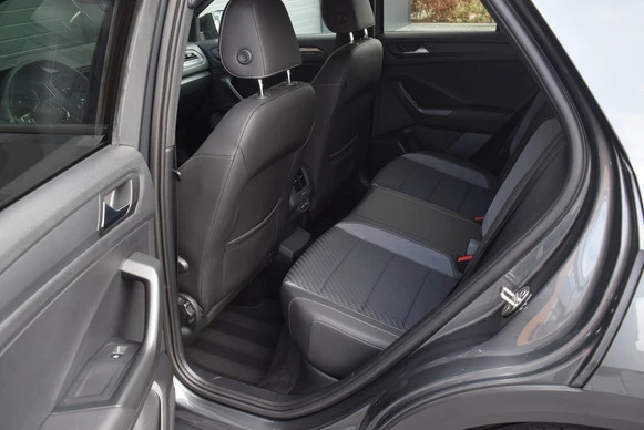 Volkswagen T-Roc - Afbeelding 8 van 30