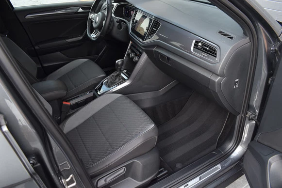 Volkswagen T-Roc - Afbeelding 11 van 30