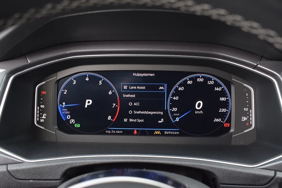 Volkswagen T-Roc - Afbeelding 13 van 30