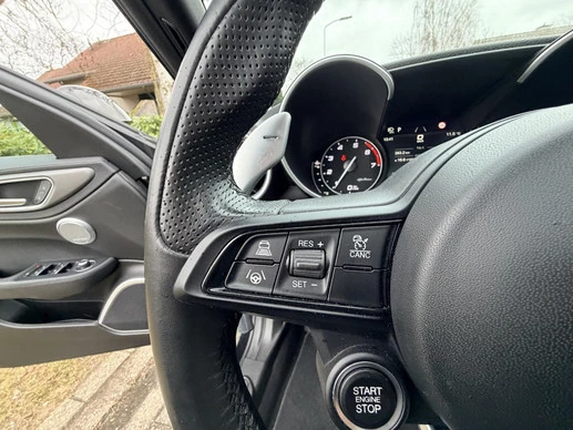 Alfa Romeo Giulia - Afbeelding 21 van 30