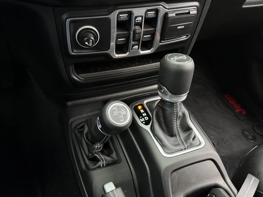 Jeep Wrangler - Afbeelding 21 van 30