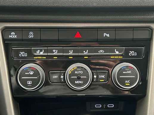 Volkswagen T-Roc - Afbeelding 16 van 30