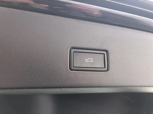 Volkswagen T-Roc - Afbeelding 24 van 30