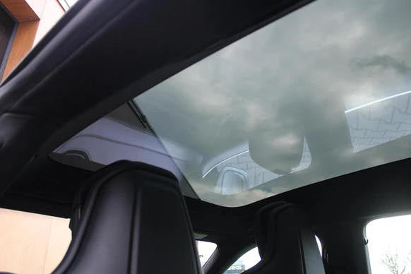 Porsche Taycan - Afbeelding 10 van 30